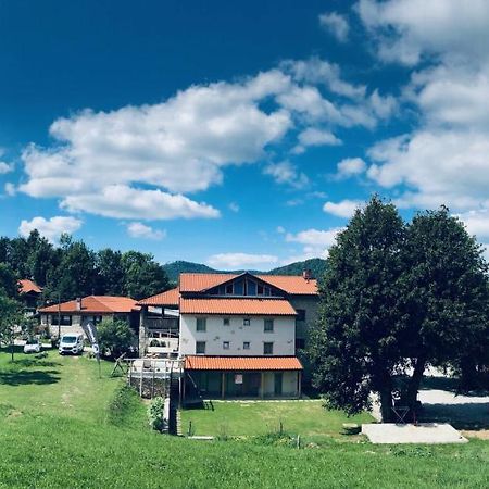 Robidisce B&B Mad Mountain المظهر الخارجي الصورة