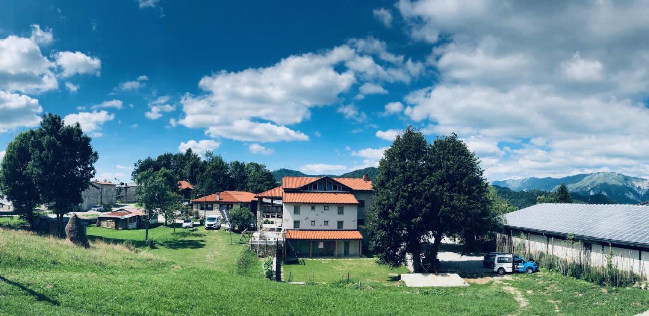 Robidisce B&B Mad Mountain المظهر الخارجي الصورة